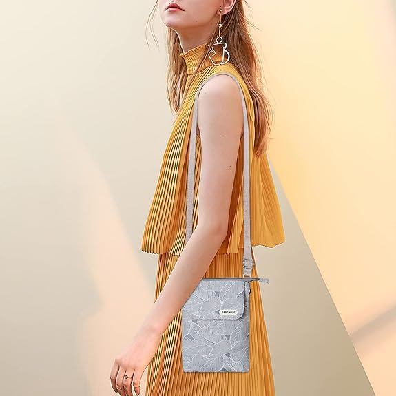 Women’s Canvas Crossbody Bag with Pattern