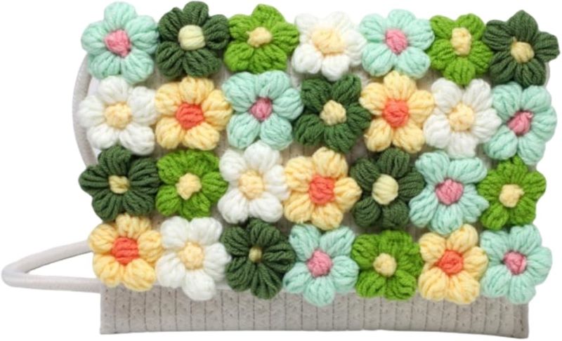 Handmade Crochet Floral Bag – Women's Crossbody Clutch with Magnetic Buckle